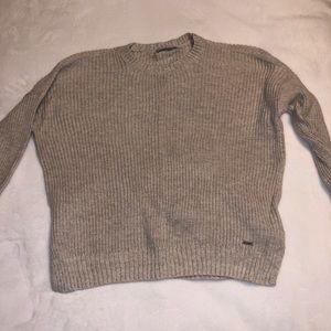 hollister sweater